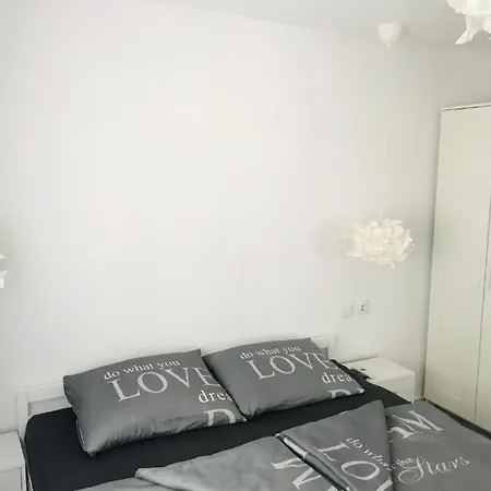 омния Черноморец