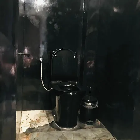 омния تشيرنوموريتس